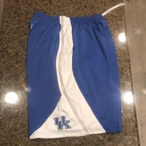 Men’s University of Kentucky Wildcats Nike shorts